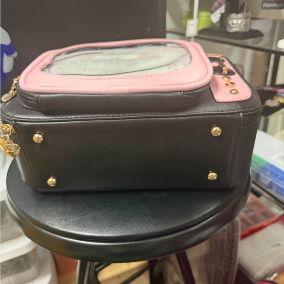 Retro TV Style Black and Pink Bag - Picture 7 of 15